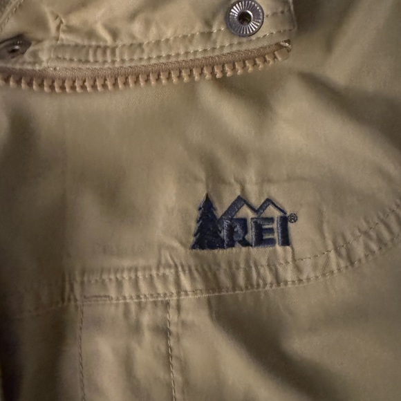 REI Jacket - Picture 2 of 3